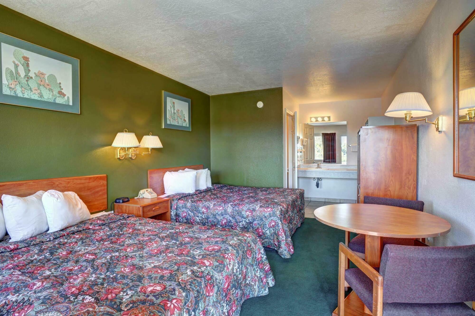 Rodeway Inn Cedar City Ngoại thất bức ảnh