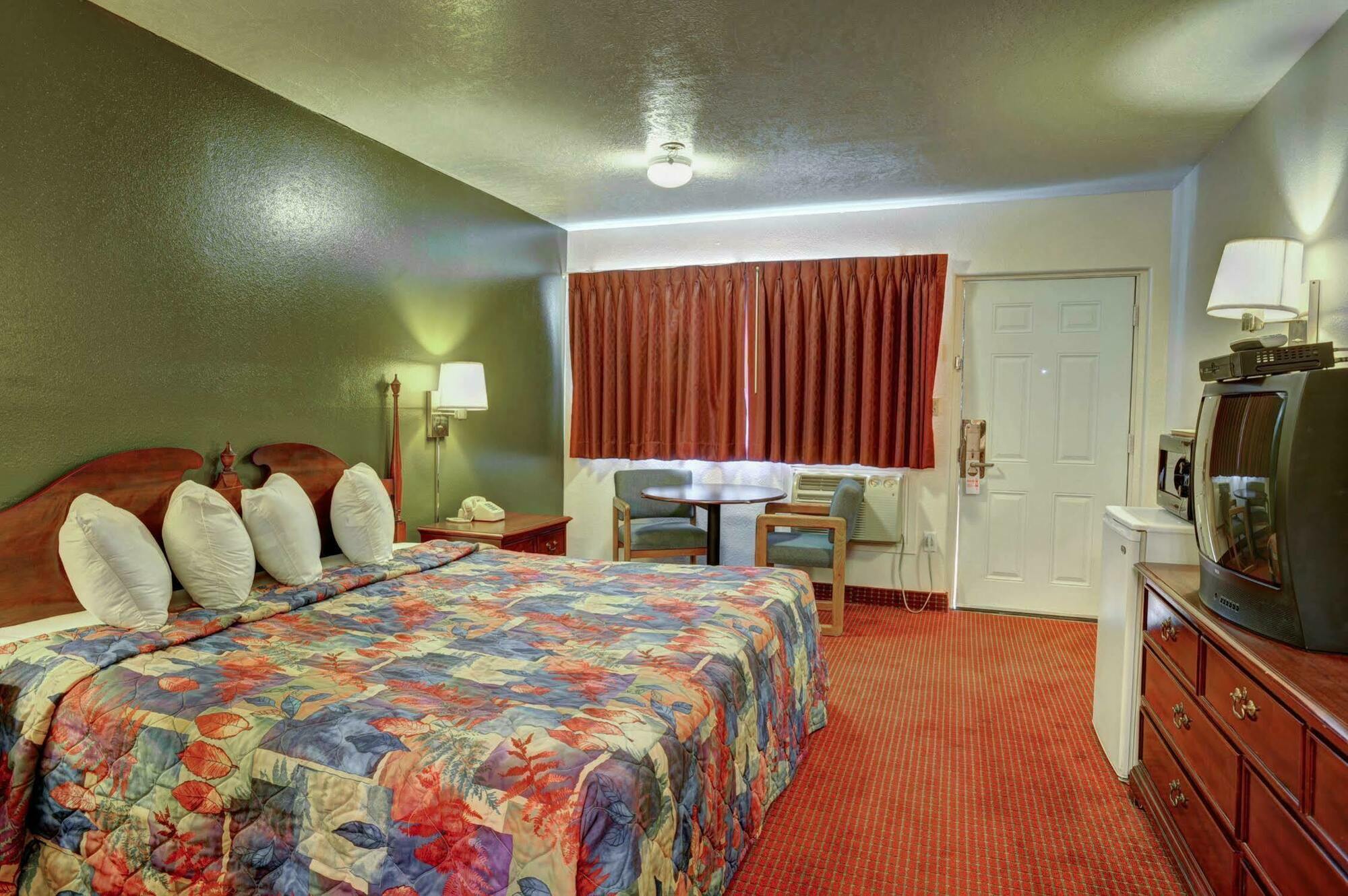 Rodeway Inn Cedar City Ngoại thất bức ảnh